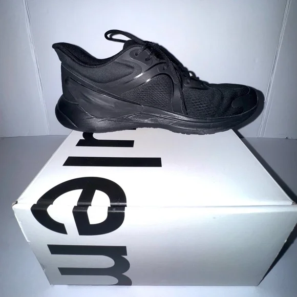 Lululemon Chargefeel Low Sneakers – Black – Size 11 (Like New) - Picture 7 of 9
